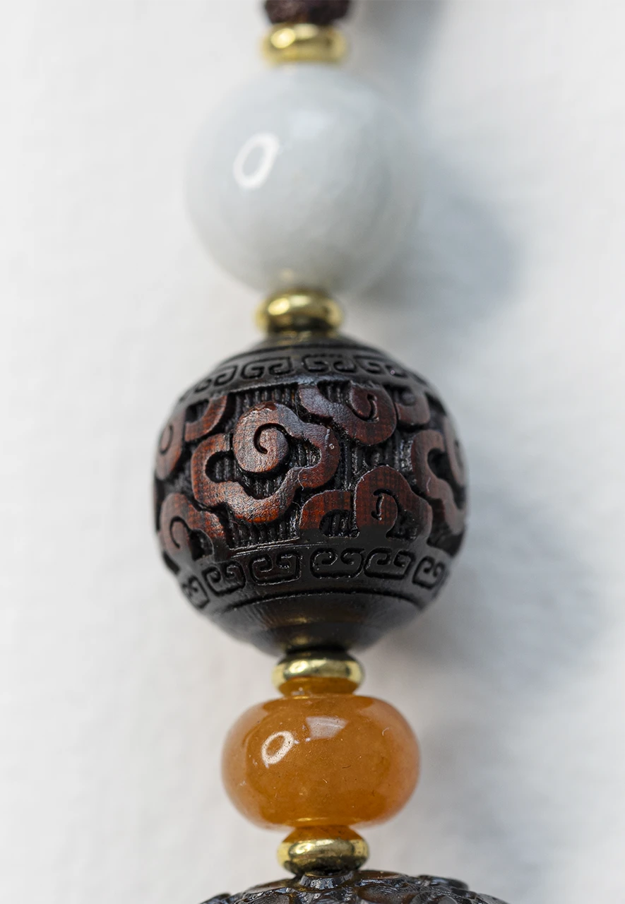 Жемчужена с узором облаков удачи (Сянъюнь)